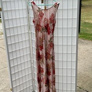 Floral Sleeveless Maxi Dress